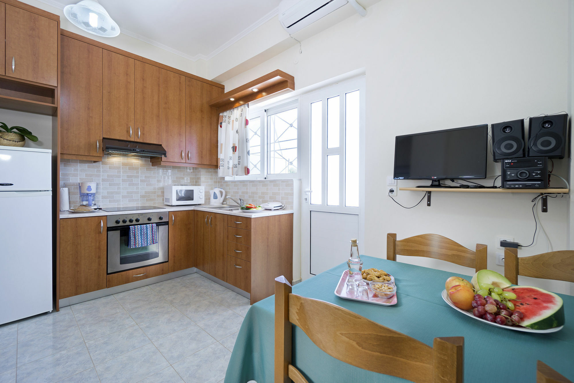 Stavrós Skamagkas G. Apartments מראה חיצוני תמונה